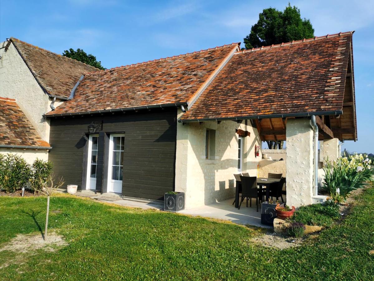 Gite De Charme Dans Un Cadre Calme Et Reposant Chatellerault Exterior photo